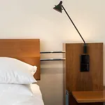 Radisson Hotel, Fuerst Leopold