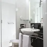 Hotel Radisson Hotel, Fuerst Leopold 4*