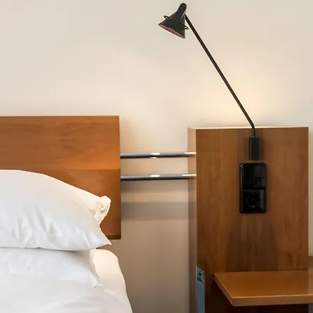 מלון Radisson Blu Fuerst Leopold Dessau-Rosslau