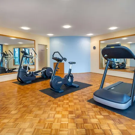 מלון Radisson Blu Fuerst Leopold Dessau-Rosslau