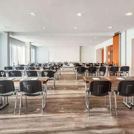 Radisson Hotel, Fuerst Leopold فندق Dessau-Rosslau