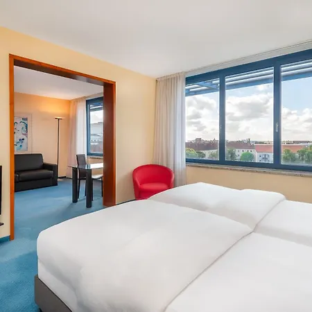 מלון Radisson Hotel, Fuerst Leopold 4*