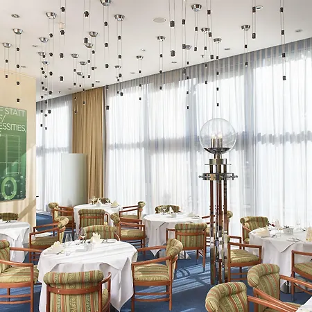 Radisson Hotel, Fuerst Leopold فندق 4*