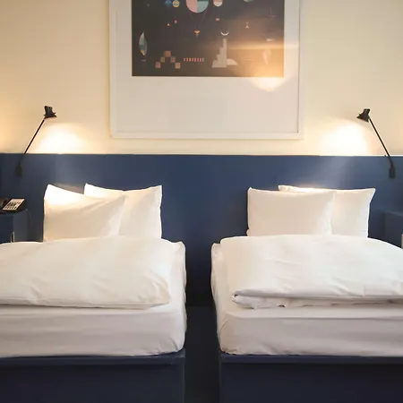 فندق Radisson Hotel, Fuerst Leopold 4*