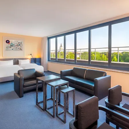 Radisson Hotel, Fuerst Leopold ホテル 4*