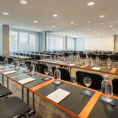 Radisson Hotel, Fuerst Leopold فندق 4*
