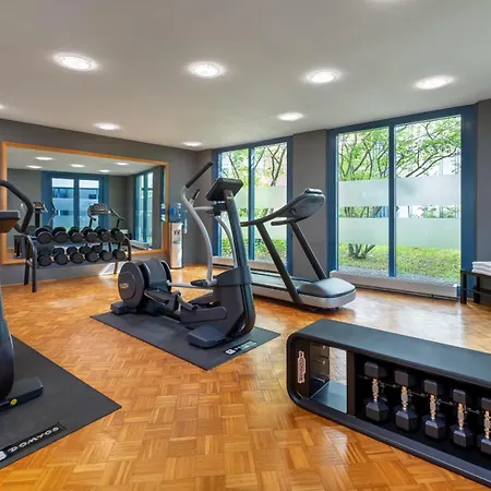 فندق Radisson Hotel, Fuerst Leopold