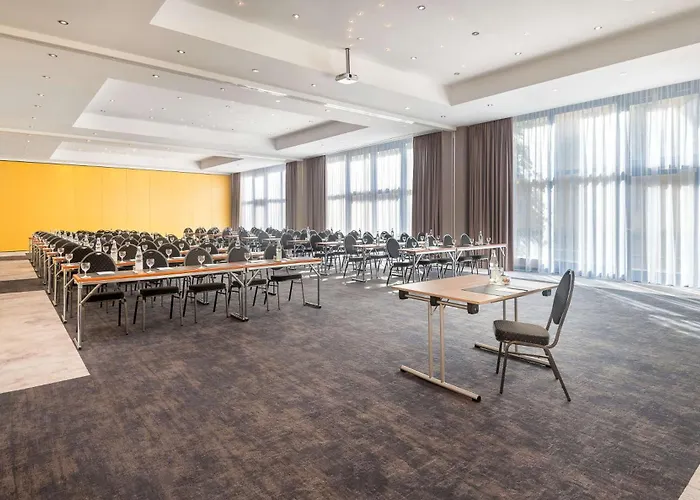 Radisson Hotel, Fuerst Leopold ホテル