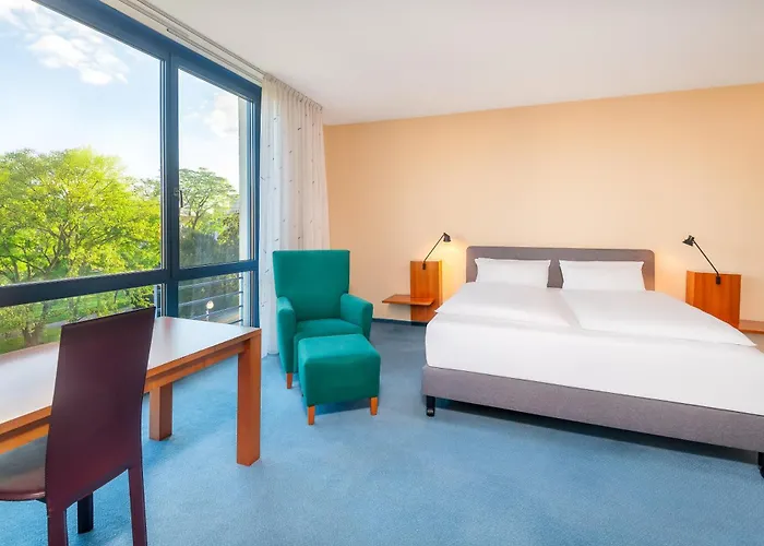 Radisson Hotel, Fuerst Leopold