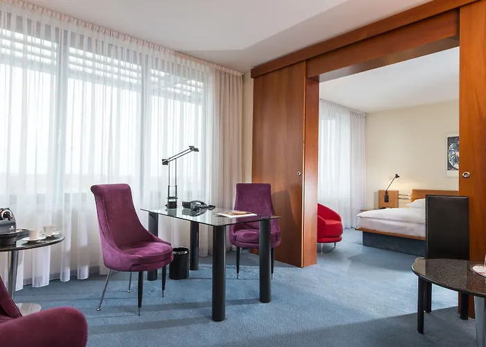 Radisson Hotel, Fuerst Leopold Hotel